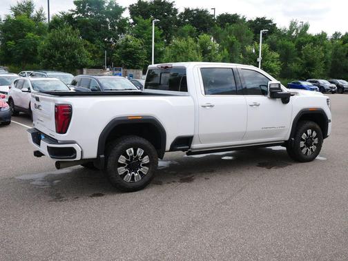 2024 GMC Sierra 3500 Denali