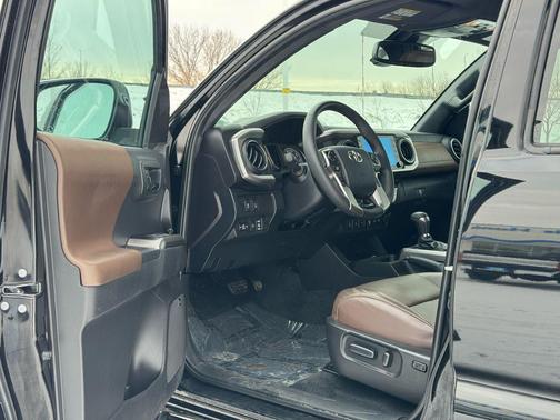 2023 Toyota Tacoma Limited