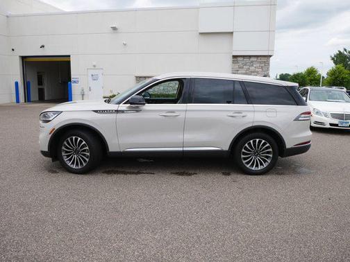 2023 Lincoln Aviator Standard AWD