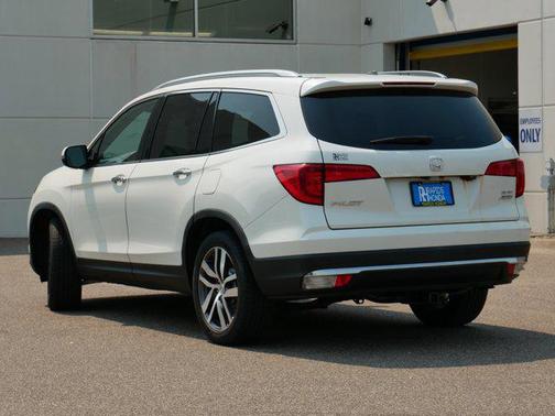 2016 Honda Pilot Elite