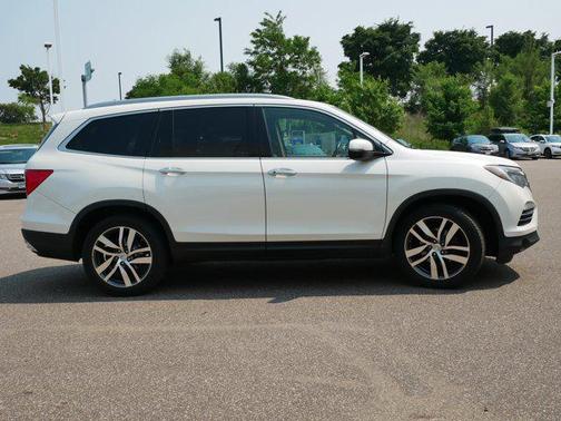 2016 Honda Pilot Elite
