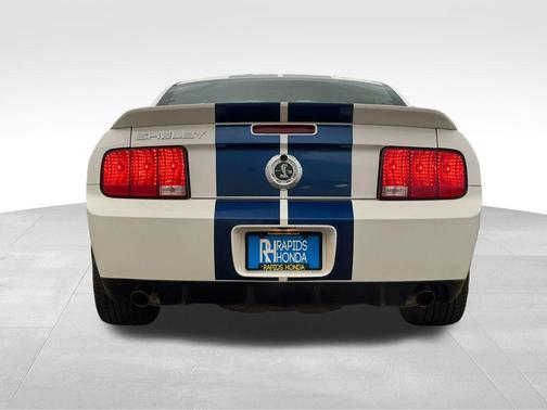 2008 Ford Shelby GT500 Base