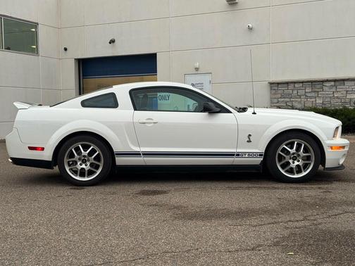2008 Ford Shelby GT500 Base