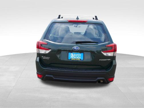 2023 Subaru Forester Base