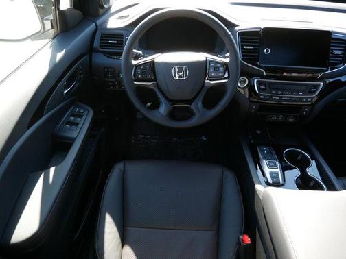 2025 Honda Ridgeline Black