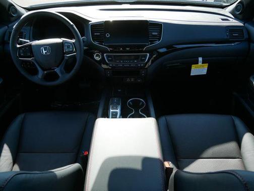 2025 Honda Ridgeline Black