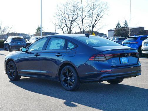 2025 Honda Accord Sport SE 1.5T