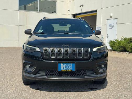 Diamond Black Crystal Pearlcoat 2021 Jeep Cherokee Latitude Lux