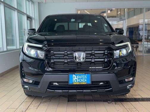 2025 Honda Ridgeline Black