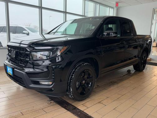 2025 Honda Ridgeline Black