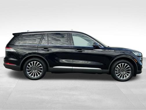 2023 Lincoln Aviator Reserve AWD