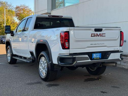 2022 GMC Sierra 2500 SLE