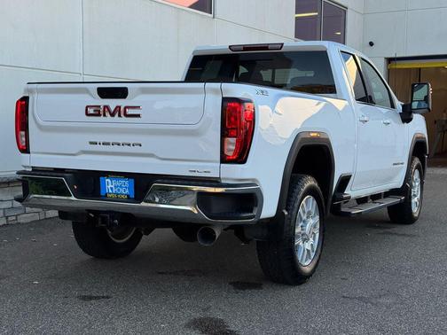 2022 GMC Sierra 2500 SLE