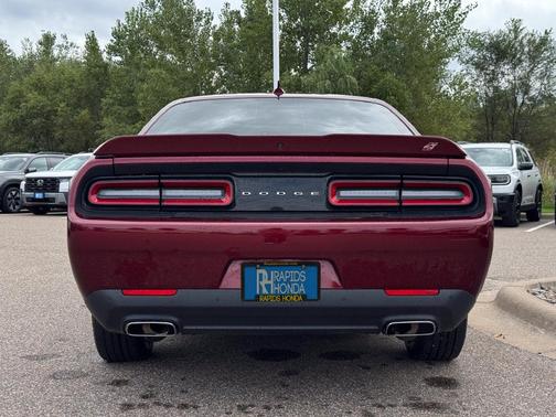 Octane Red Pearlcoat 2018 Dodge Challenger GT