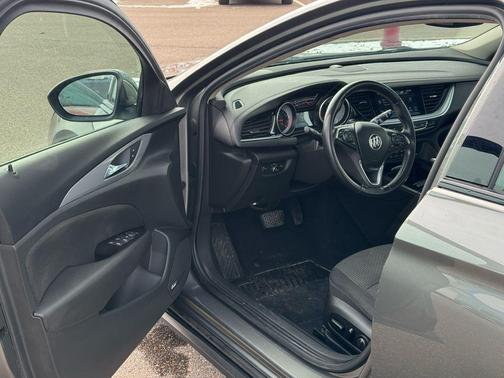 2018 Buick Regal TourX Preferred