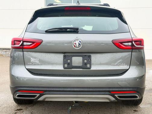 2018 Buick Regal TourX Preferred