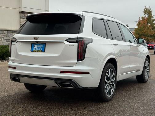 2024 Cadillac XT6 Sport AWD