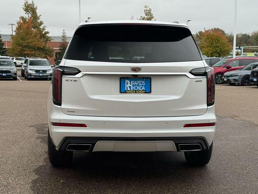 2024 Cadillac XT6 Sport AWD