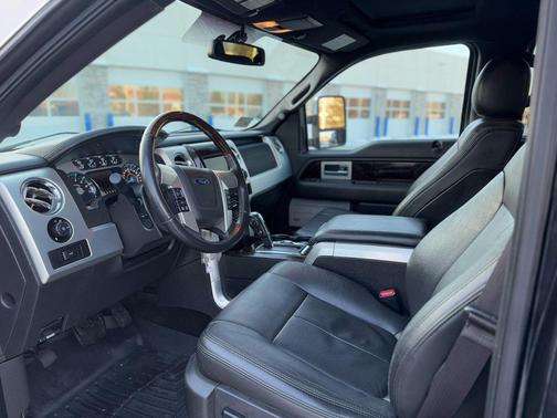 2014 Ford F-150 Platinum