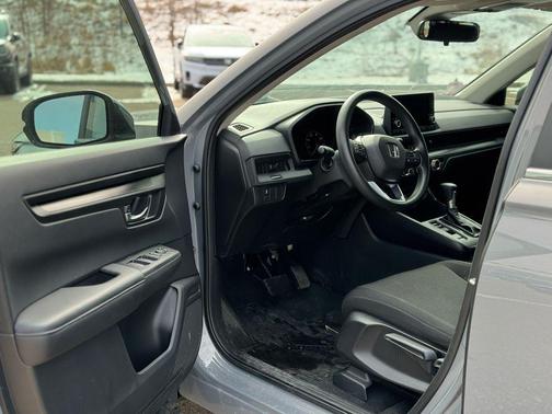 2025 Honda CR-V LX AWD