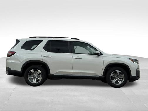 Platinum White 2026 Honda Pilot EX-L