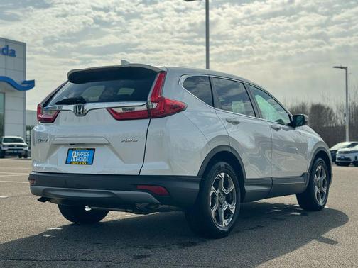 White Diamond Pearl 2018 Honda CR-V EX