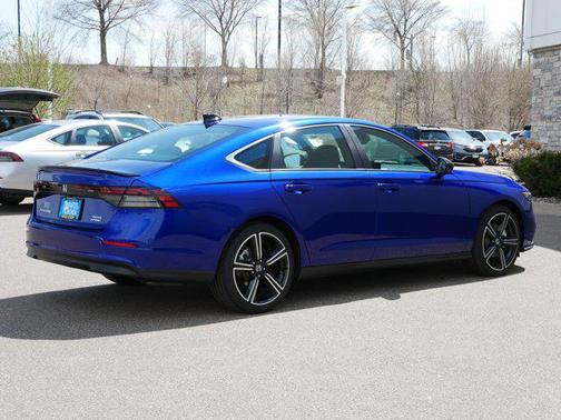 2025 Honda Accord Hybrid Base