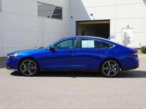 2025 Honda Accord Hybrid Base