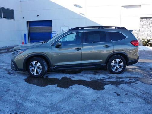 2023 Subaru Ascent Premium 8-Passenger