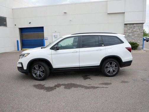 2022 Honda Pilot AWD Sport