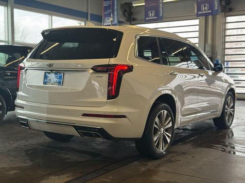 2021 Cadillac XT6 Premium Luxury AWD