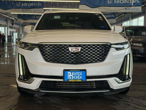 2021 Cadillac XT6 Premium Luxury AWD