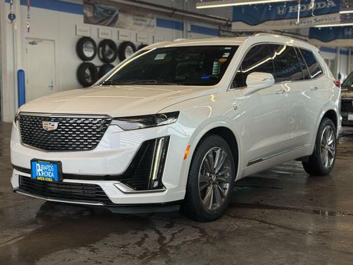 2021 Cadillac XT6 Premium Luxury AWD