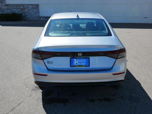 2025 Honda Accord LX 1.5T