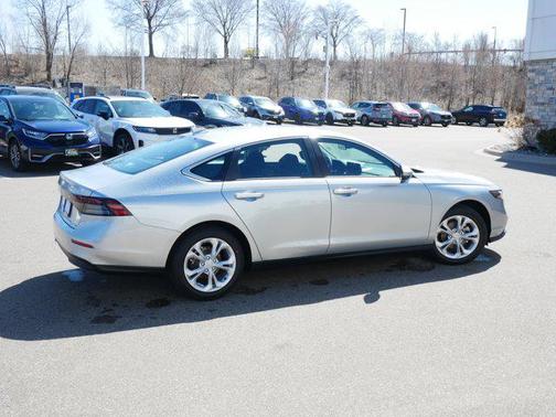 2025 Honda Accord LX 1.5T