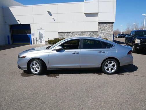 2025 Honda Accord LX 1.5T