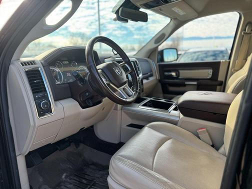 2014 RAM 1500 Laramie