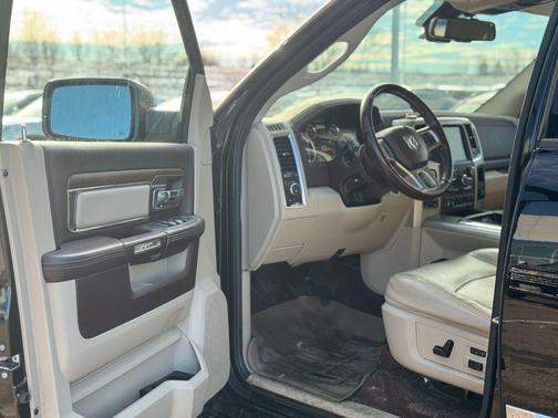 2014 RAM 1500 Laramie