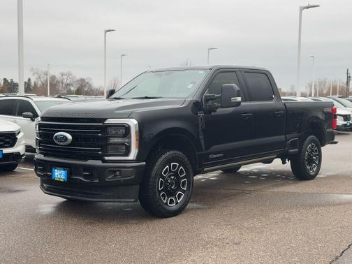 2025 Ford F-250 Platinum