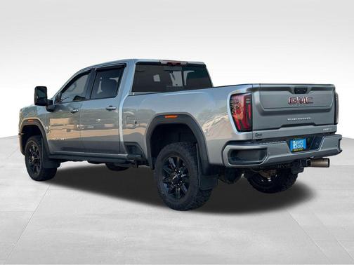 2024 GMC Sierra 2500 AT4