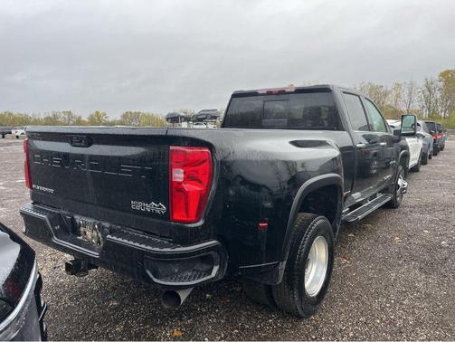 2023 Chevrolet Silverado 3500 High Country
