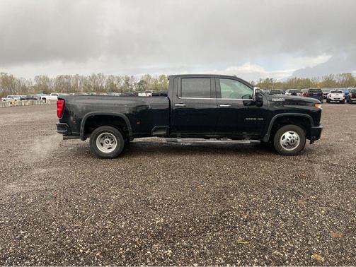 2023 Chevrolet Silverado 3500 High Country