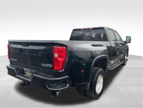 2023 Chevrolet Silverado 3500 High Country