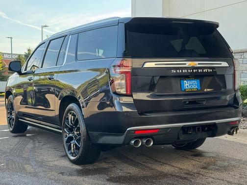 2023 Chevrolet Suburban 4WD High Country