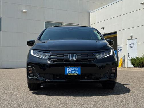 Crystal Black Pearl 2026 Honda Odyssey EX-L