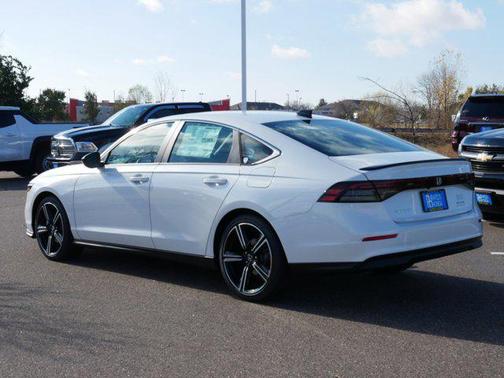 2025 Honda Accord Hybrid Base