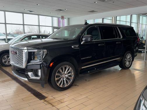 2022 GMC Yukon XL Denali