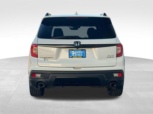 2019 Honda Passport Elite