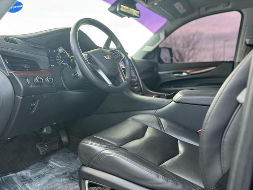 2020 Cadillac Escalade Premium Luxury