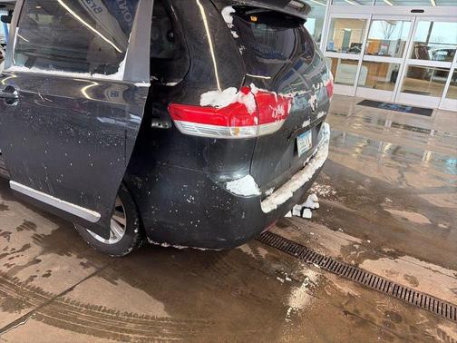 2014 Toyota Sienna LE